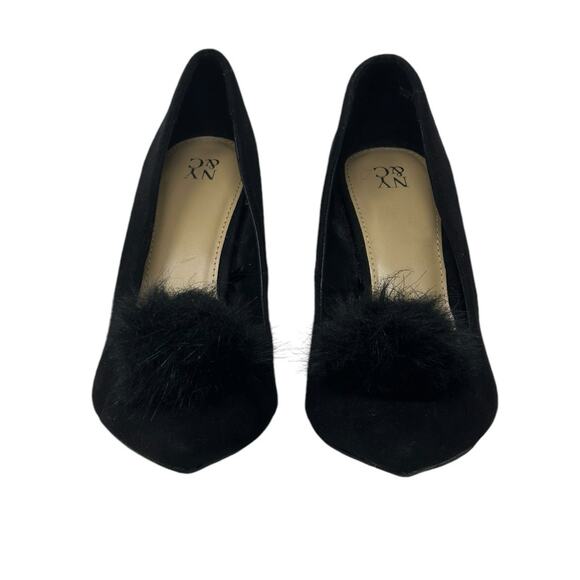 New York & Co black faux suede pompom pump heels shoes size 10 - Picture 11 of 16